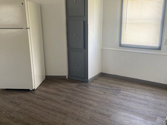5th image of 120 Cunningham Blvd