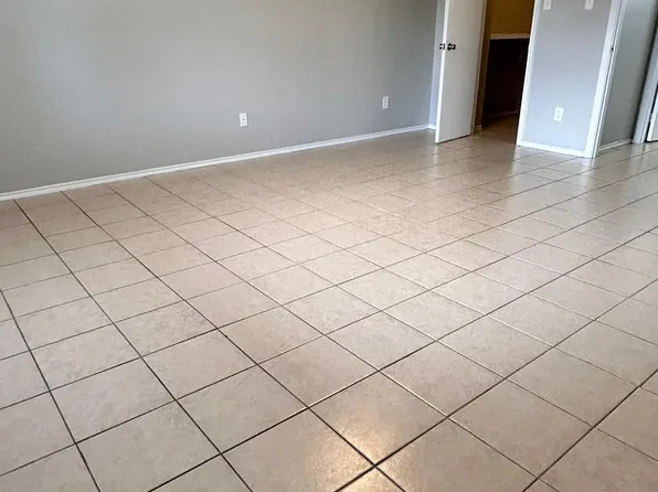 2308 W Elisa Ln, Edinburg, TX