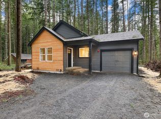 56114 343rd Avenue Ct E, Ashford, WA 98304