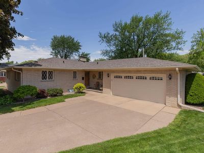 2737 28th Ave, Rock Island, IL, 61201