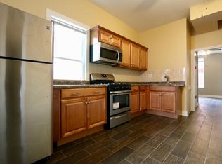 2234 W Cullerton St #2R, Chicago, IL 60608