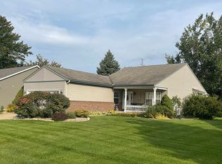 3550 Glen Meadows Dr, Gaylord, MI