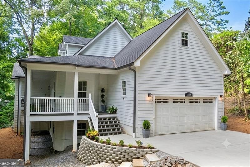 1st image of 592 Hidden Hills Ct