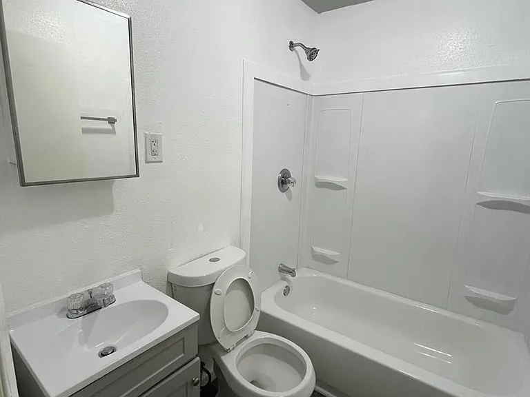 1105 Richard Dr #1105 — Photo 10