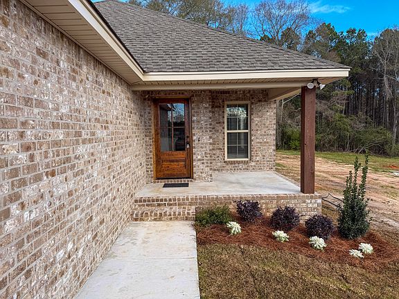 2nd image of 72 Meadow Breeze Rd