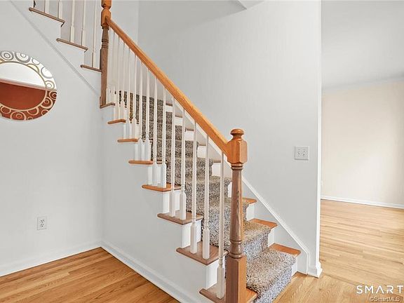3rd image of 22 Apollo Rd