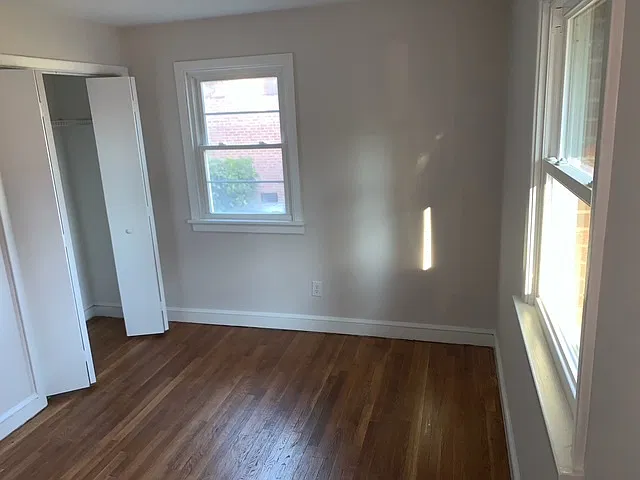 Concord Ave N 912 - 1 — Photo 3