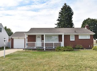 327 Overlook Blvd, Struthers, OH 44471