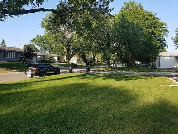 Front Yard Street Scene