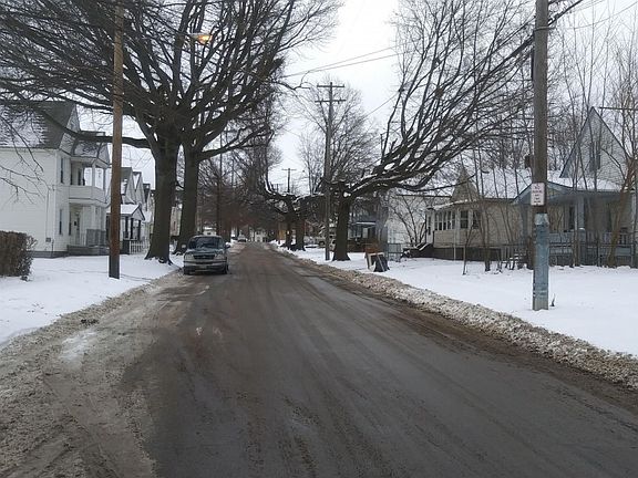 5th image of 6803 Gertrude Ave