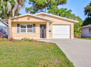1735 Shore Acres Blvd NE, Saint Petersburg, FL 33703