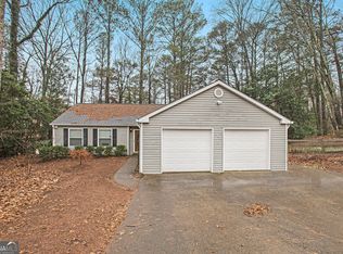 1805 River Rock Trl, Woodstock, GA 30188