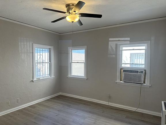 2nd image of 2053 N Raymond Ave #2053
