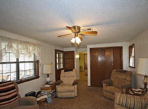 3rd image of 12171 S Highway 48