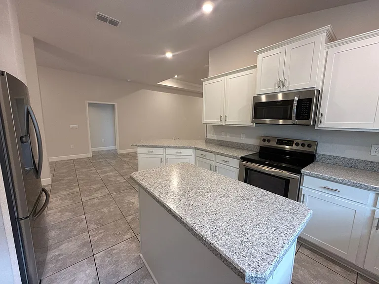 2107 Cartgate Ln — Photo 13