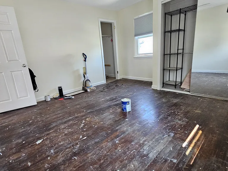 59 Moffett St — Photo 12