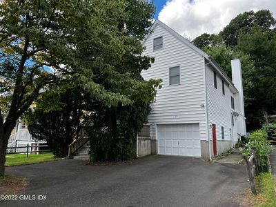 72 Oak Ridge St, Greenwich, CT, 06830