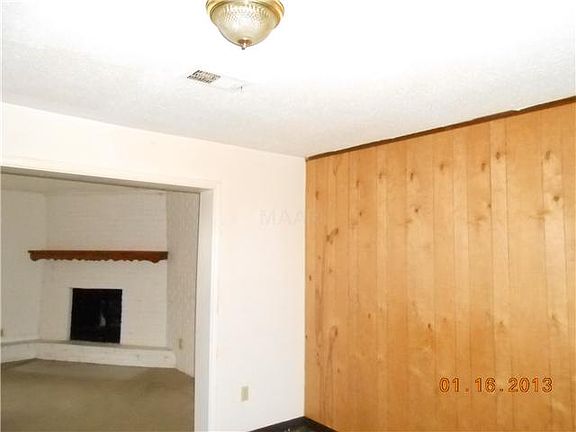 5th image of 77 Bonita Ave
