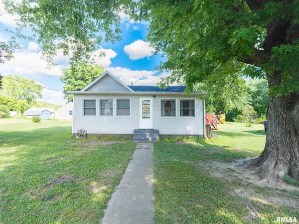 102 N Adams St, Kingston Mines, IL 61539