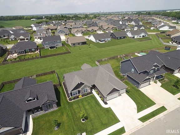 2nd image of 4849 Abbeyville Dr