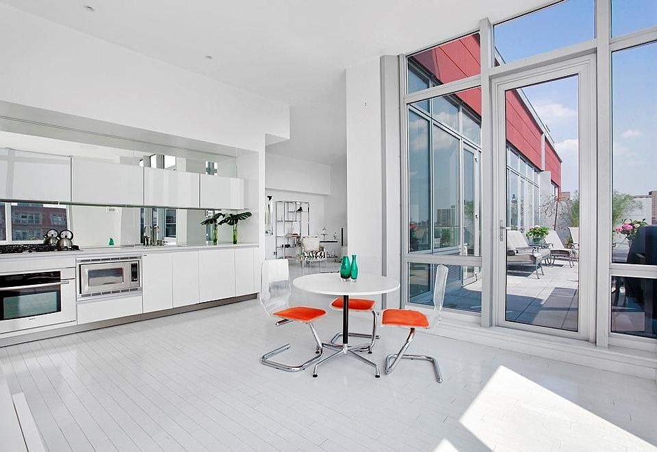 1st image of 421-429 E 13th St #D
