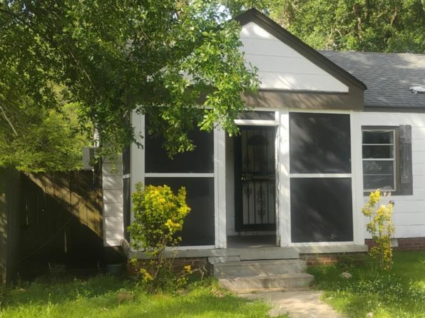 284 Redwood Ave