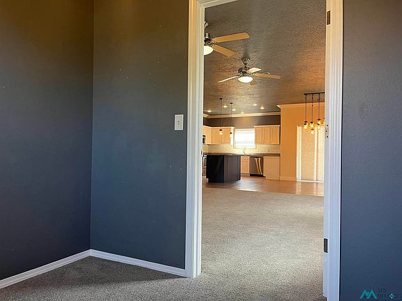 5th image of 2401 Joes Ln