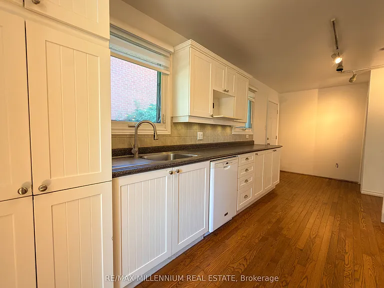 5 Pepler Pl — Photo 14