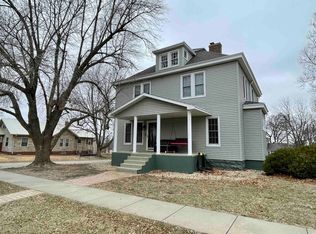 1301 Chase St, Falls City, NE 68355
