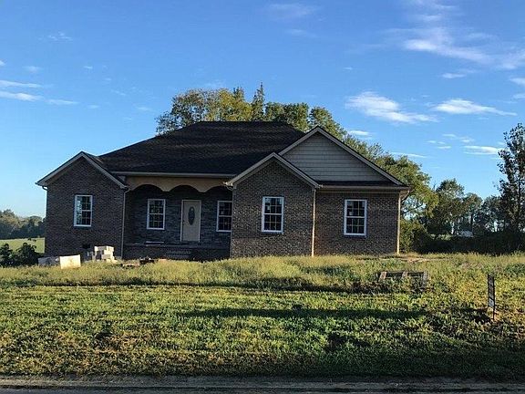 2nd image of 212 Cross Creek Dr
