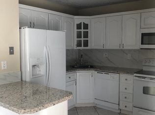 10852 SW 4th St, Miami, FL 33174