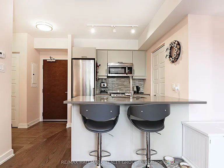 316 Bruyere St #311 — Photo 4