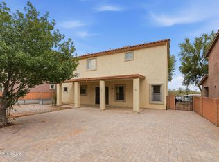 835 W Vuelta Granadina, Sahuarita, AZ 85629