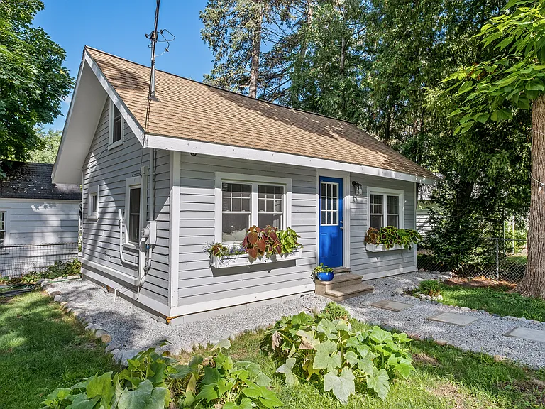 17 Alten Ave NE — Photo 14