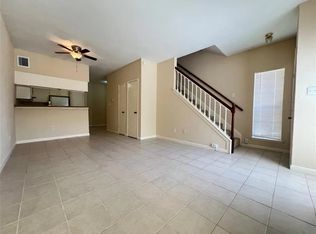 2626 Holly Hall St APT 904, Houston, TX 77054