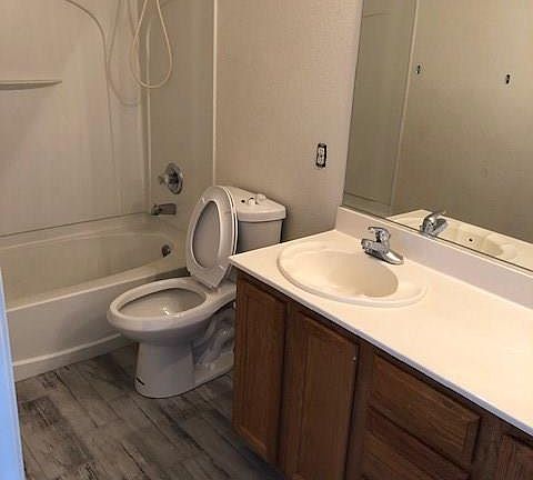 4th image of 609 Claxton Ave