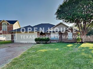 1106 Prospect Dr, Flower Mound, TX 75028