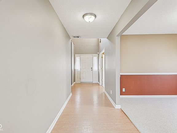 4th image of 11754 Hamble Dr