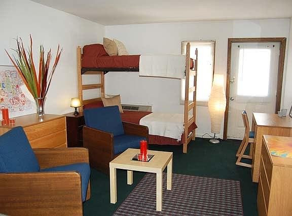 4th image of 390 Metacom Ave #106