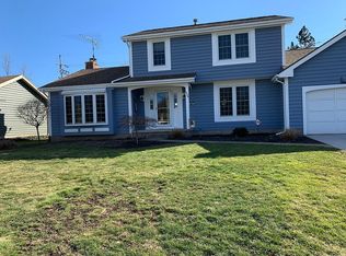 334 Willowood Dr, Rochester, NY 14612