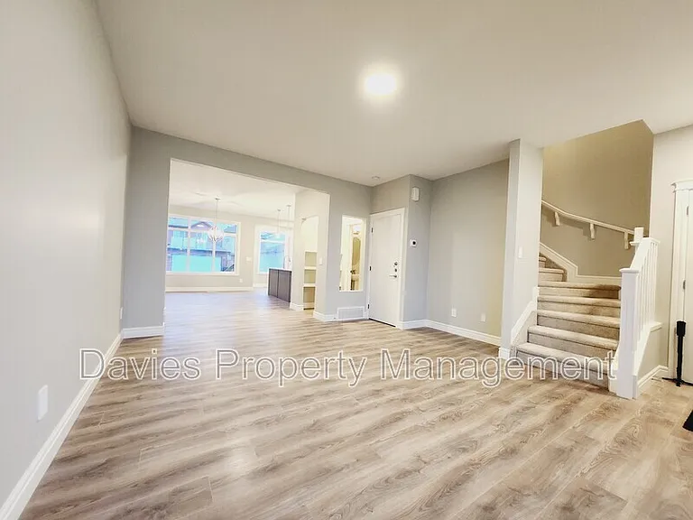 1693 Cavanagh Blvd SW #MAIN — Photo 5