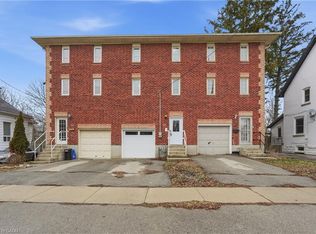 47 Walnut St, Brantford, ON N3T 1H1