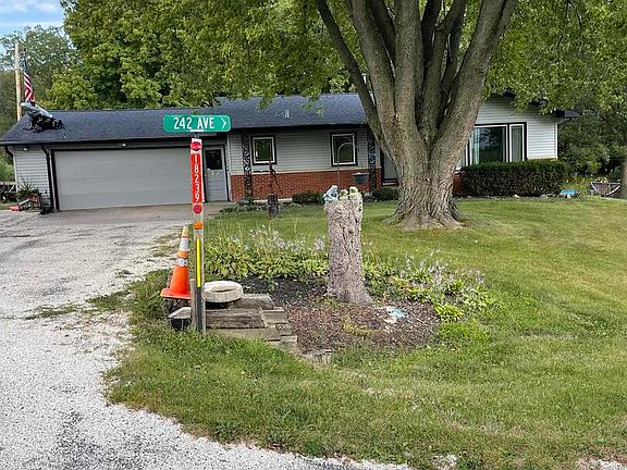 2nd image of 18239 242nd Ave