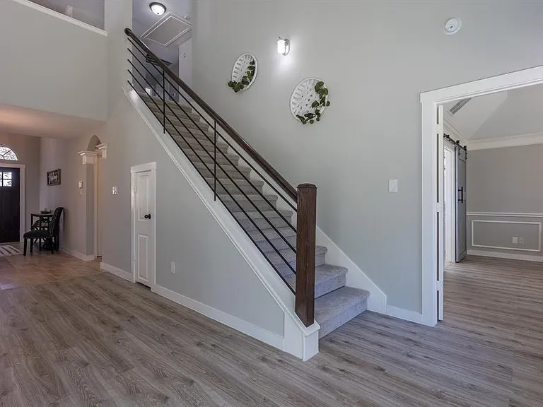 522 Jeremy Ct — Photo 26