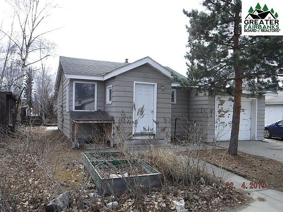 5th image of 713 17th Ave