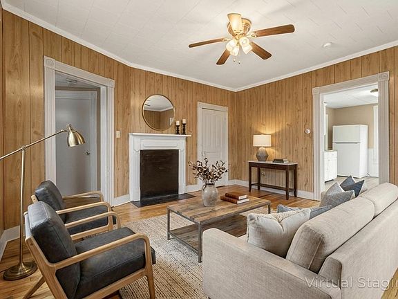 2nd image of 148 Park Ave