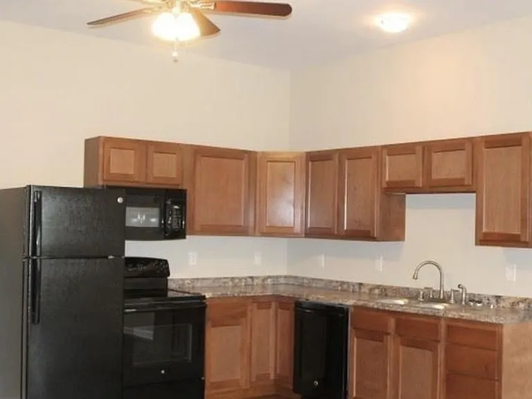 315 M St #101 — Photo 3