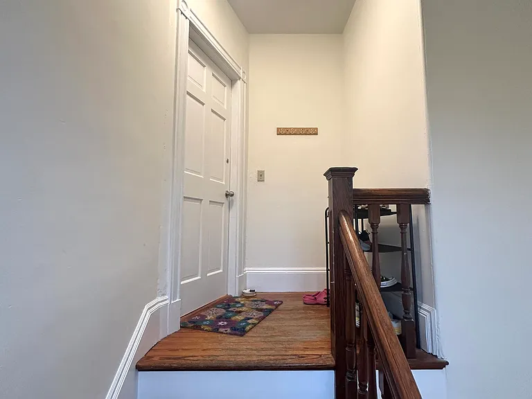 10 Clary St #3 — Photo 12