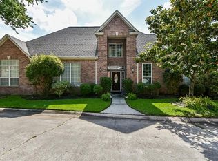 10334 Emerald Pine Dr, Houston, TX 77070