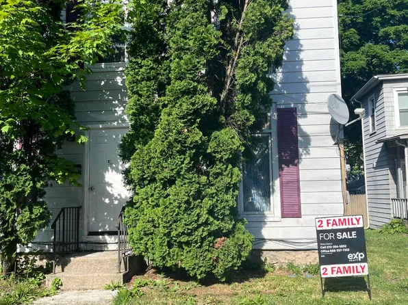 202 N Courtland St, East Stroudsburg, PA 18301